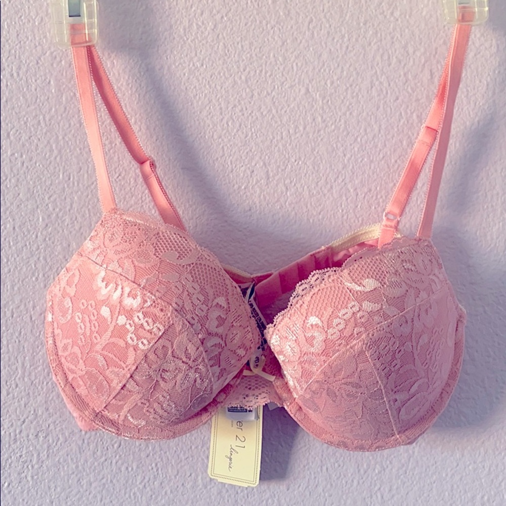 New baby pink/cream Forever 21 bra